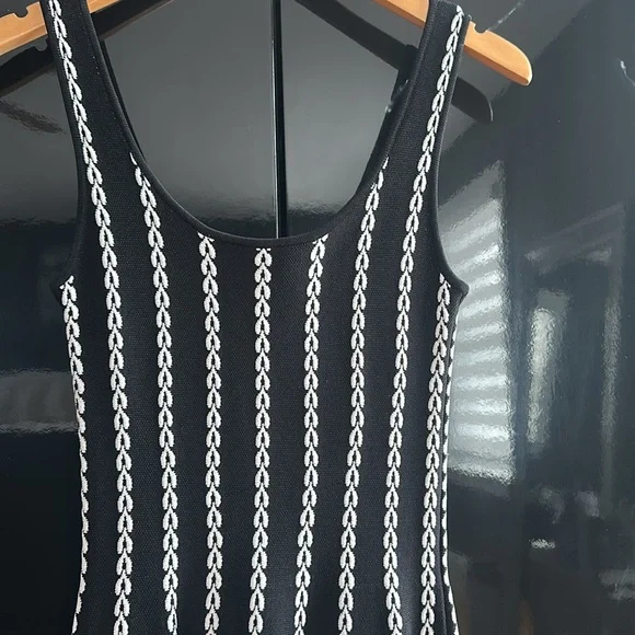 Bebe- size XS, fit tank top style top w/ flare mini bottom - Picture 4 of 9